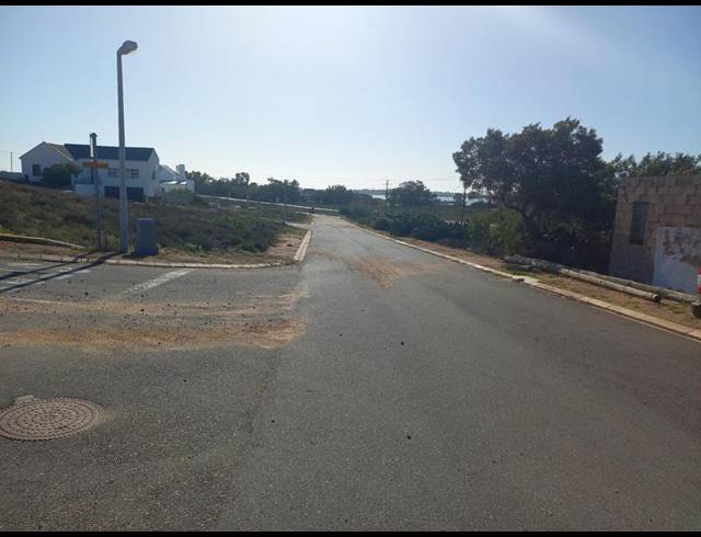 LAND FOR SALE IN DA GAMA BAY